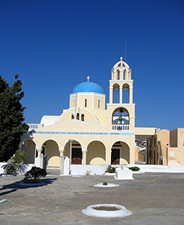 Die Kirche Agios Georgios in Oia