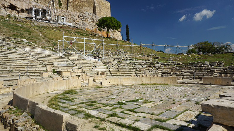Das Dionysostheater unterhalb der Akropolis in Athen