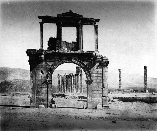 Hadrianstor mit Blick auf Olympieion 1861