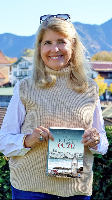Hanna von Feilitzsch mit ihrem Buch "Der letzte Ouzo"