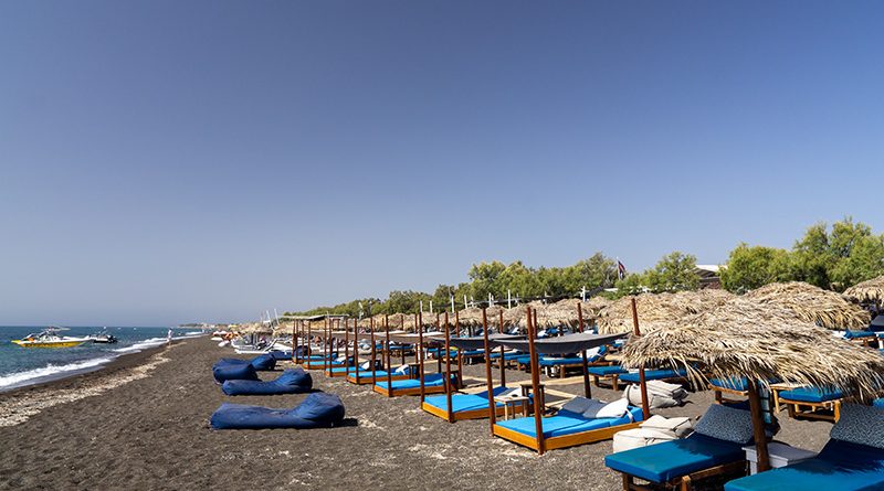 Perivolos: Strand in Blickrichtung Agios Georgios