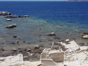 Der Marmorstrand von Aliki