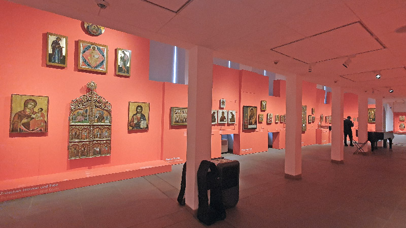Ikonen-Museum Frankfurt: Ausstellungsraum unten