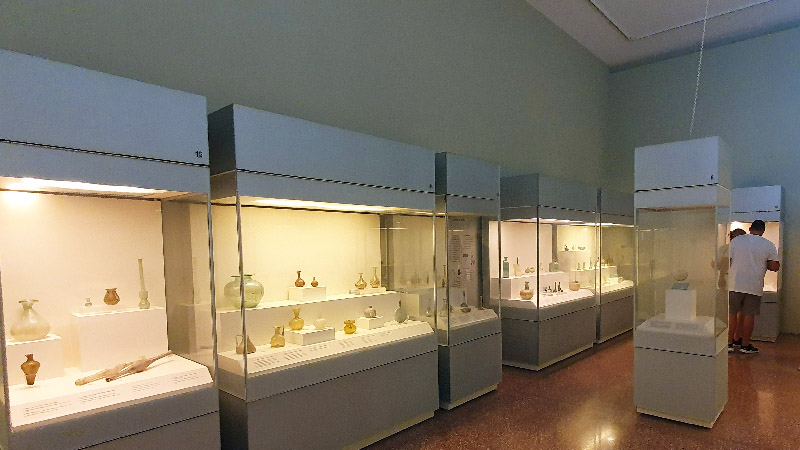 Sammlung antiker Gläser