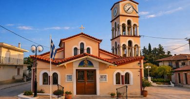 Kirche Agios Dimitrios in Neochoraki
