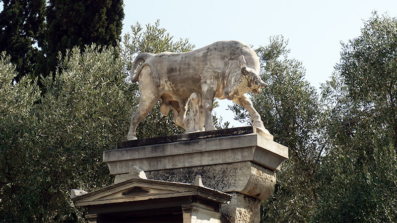 Der Bulle auf dem Kerameikos (Kopie)