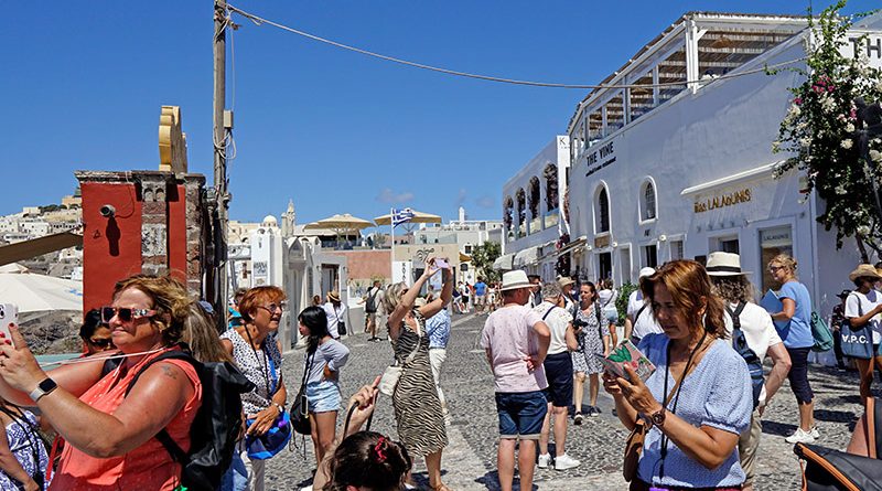 Touristen in Fira