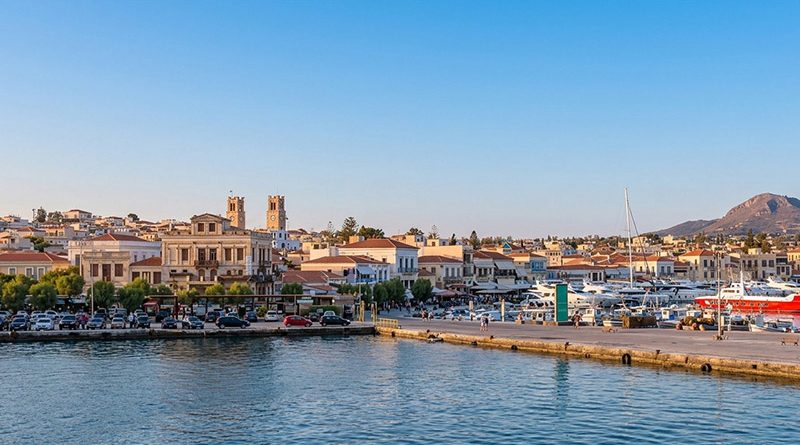 Der Hafen von Ägina