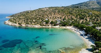 Aliki Beach
