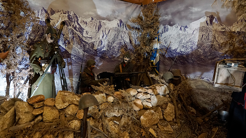 Diorama im Kriegsmuseum Athen mit Szene der Kämpfe in Epirus