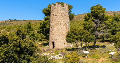 Rundturm von Vathychori