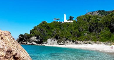 Potami Beach mit Blick auf Agios Nikolaos